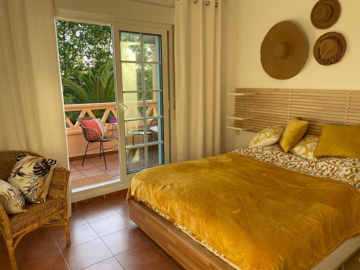 Golf, Kitesurf, Tennis, Paddle, Free Bicycles - Apartment Andalusia イスラ・カネラ エクステリア 写真